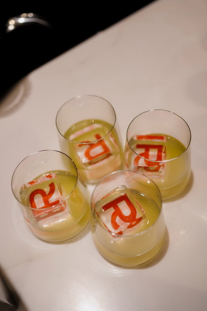 Выездной бар на 20-летнем юбилее ивент-агентства REDDAY!