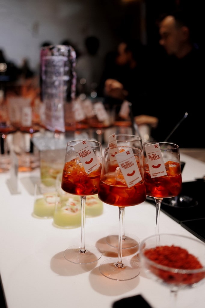 Выездной бар на 20-летнем юбилее ивент-агентства REDDAY!